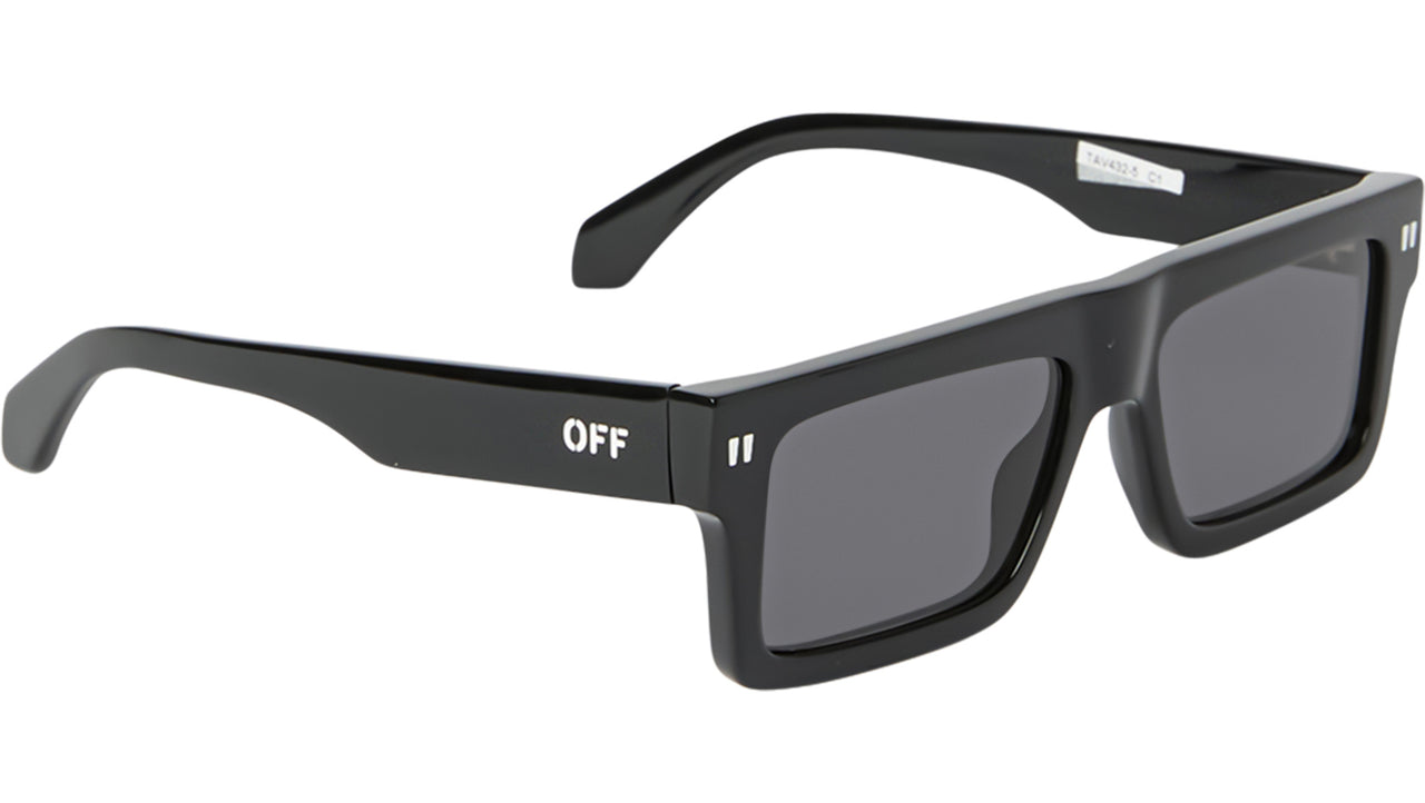 Chandler Solid Black