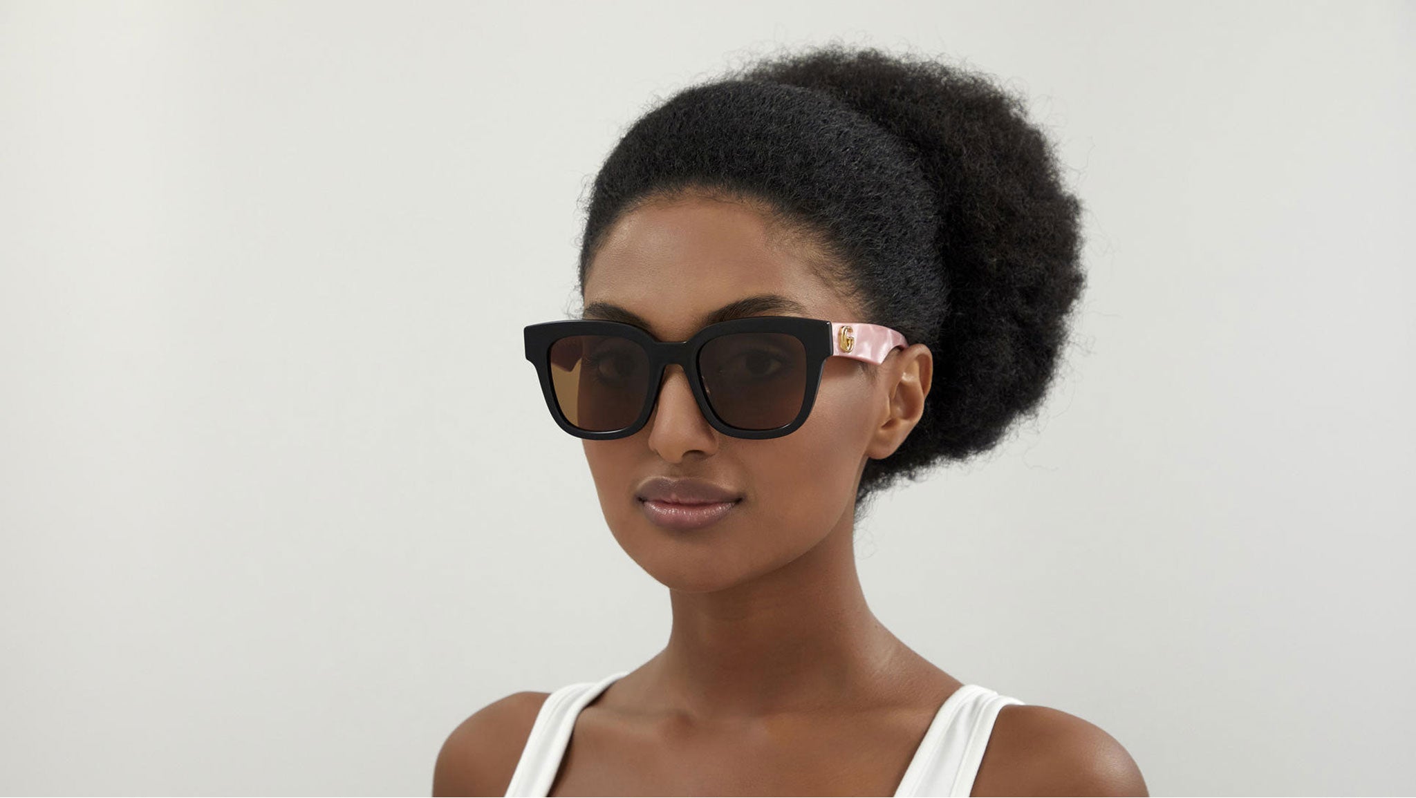 Gucci Glossy Black Oversized Sunglasses Gucci Women main image 3