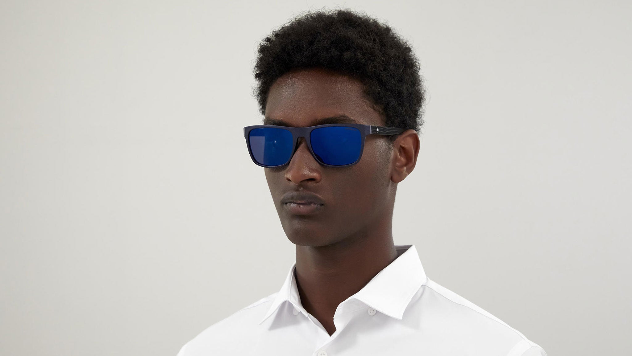 MB0209S 002 matte blue - eye-oo.com