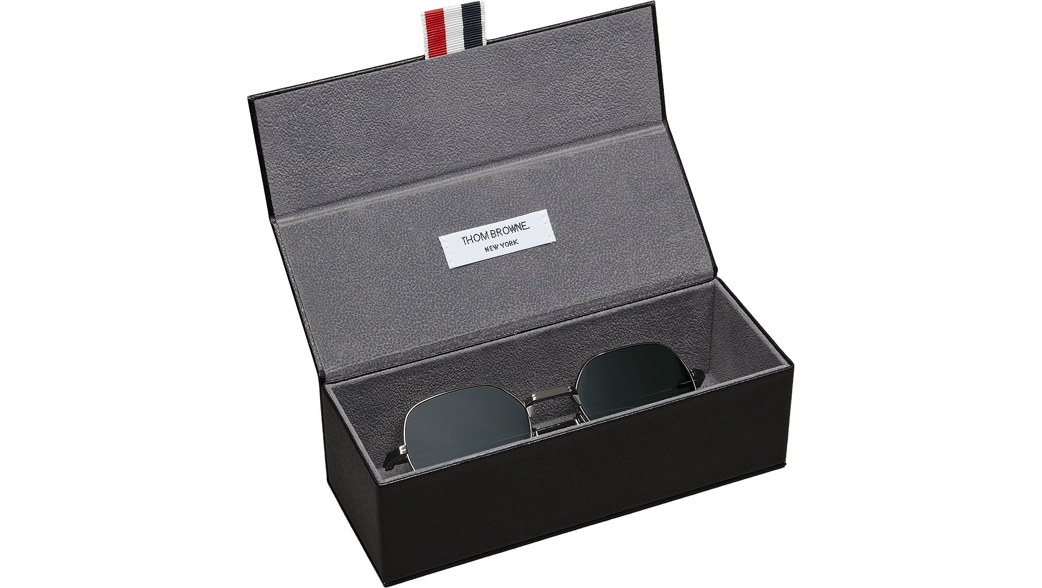 Thom Browne Gray Box I love the complete Thom Browne look and the iconic bag  main image 4