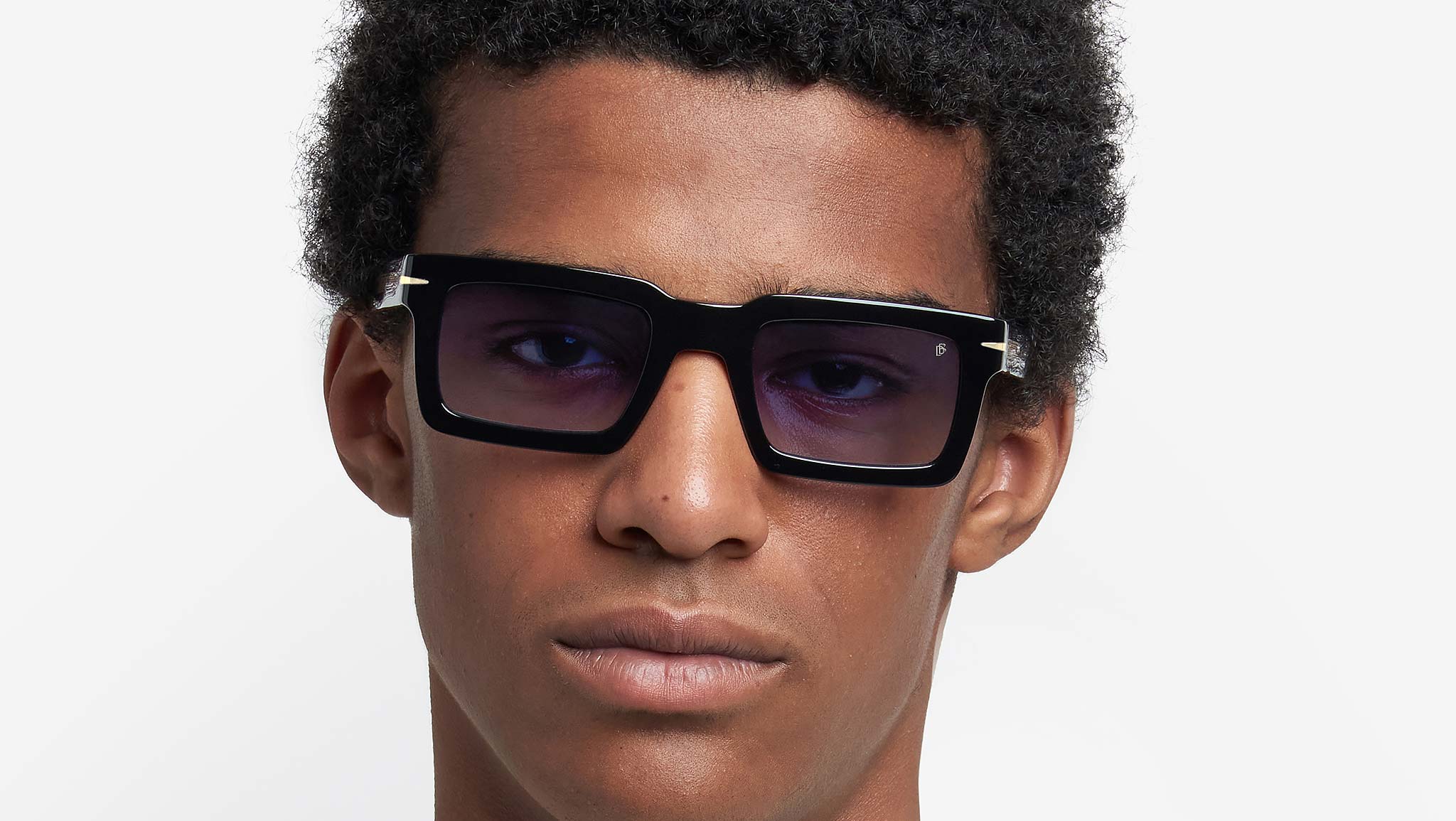 David Beckham DB 7126/S 2M2 1V Sunglasses Black Gold - eye-oo.com