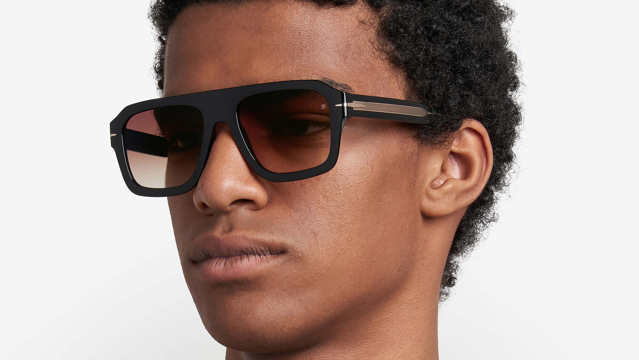 David Beckham DB 7127/S 2M2 QY Sunglasses Black Gold - eye-oo.com