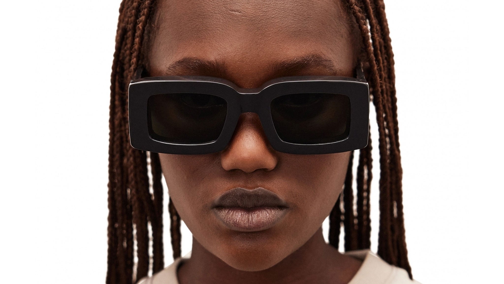 Tupi Jacquemus Sunglasses Black - eye-oo.com