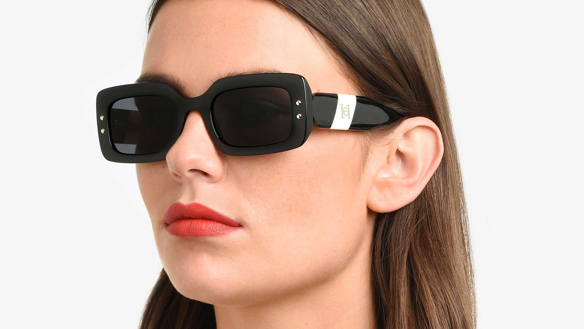 Carolina Herrera HER 0187/S 80S Sunglasses Black White - eye-oo.com