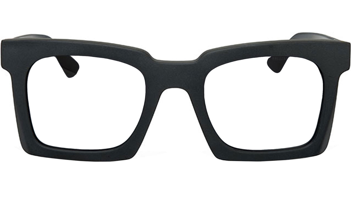 Gili Matte Black